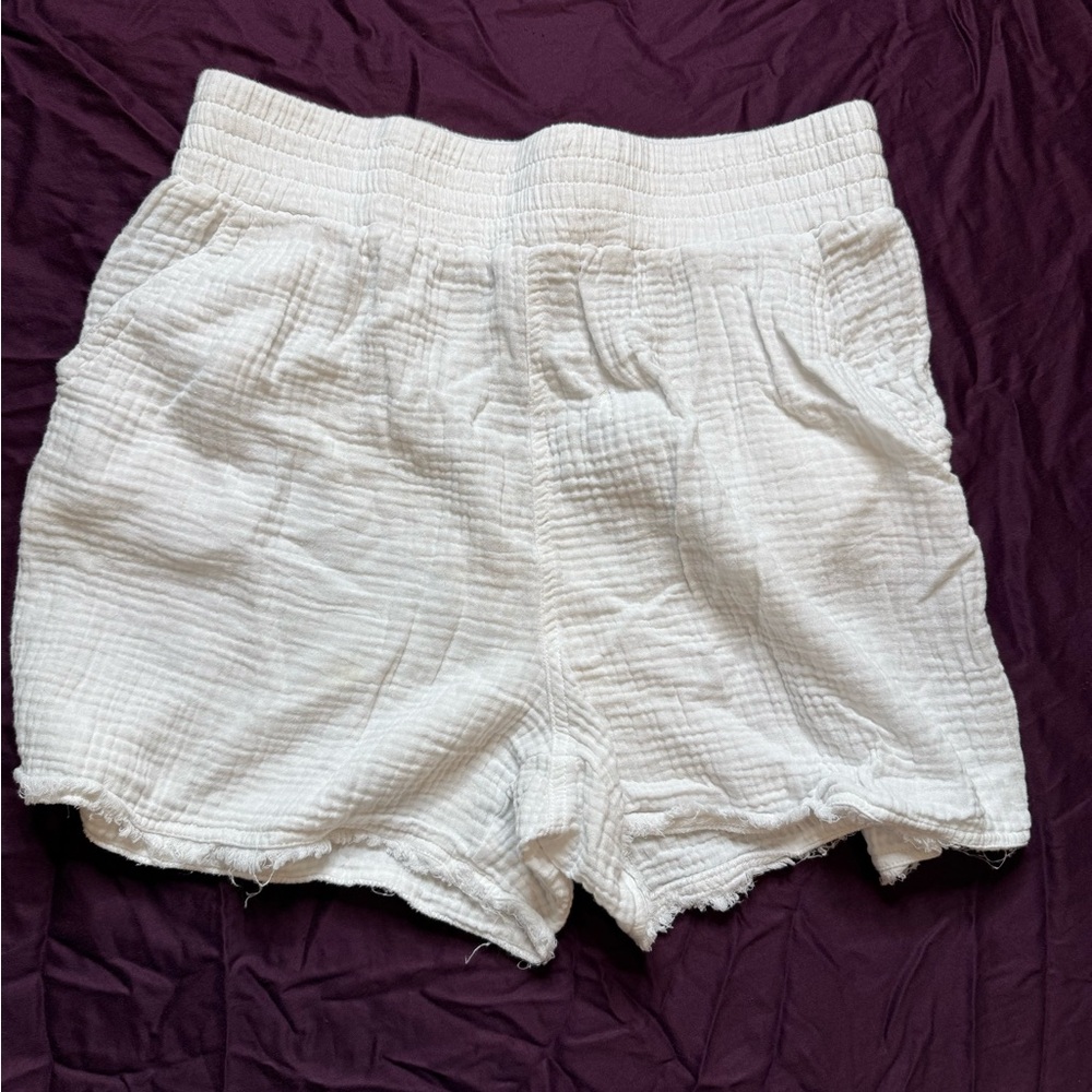 Women's White cotton Shorts